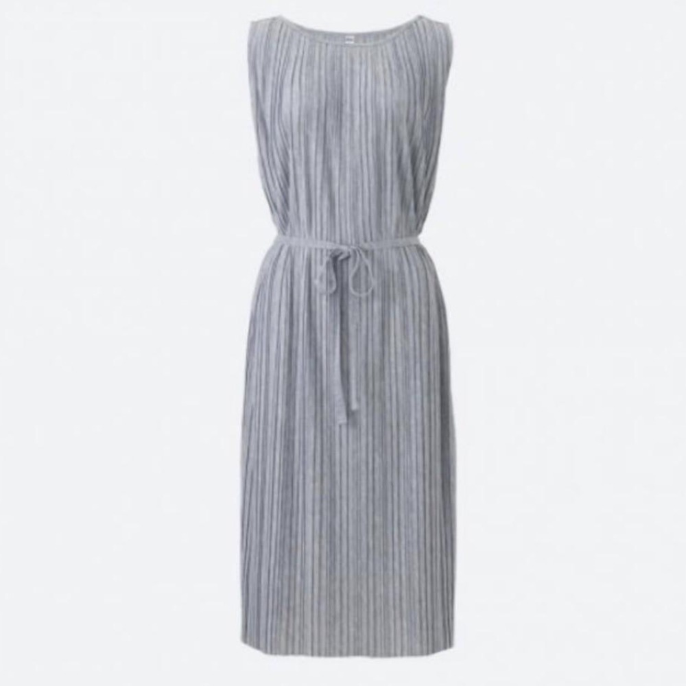 Uniqlo Gray Striped Midi Dress